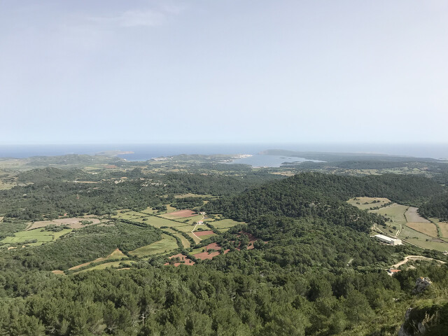 Widok z El Toro -najwyższego szczytu Minorki